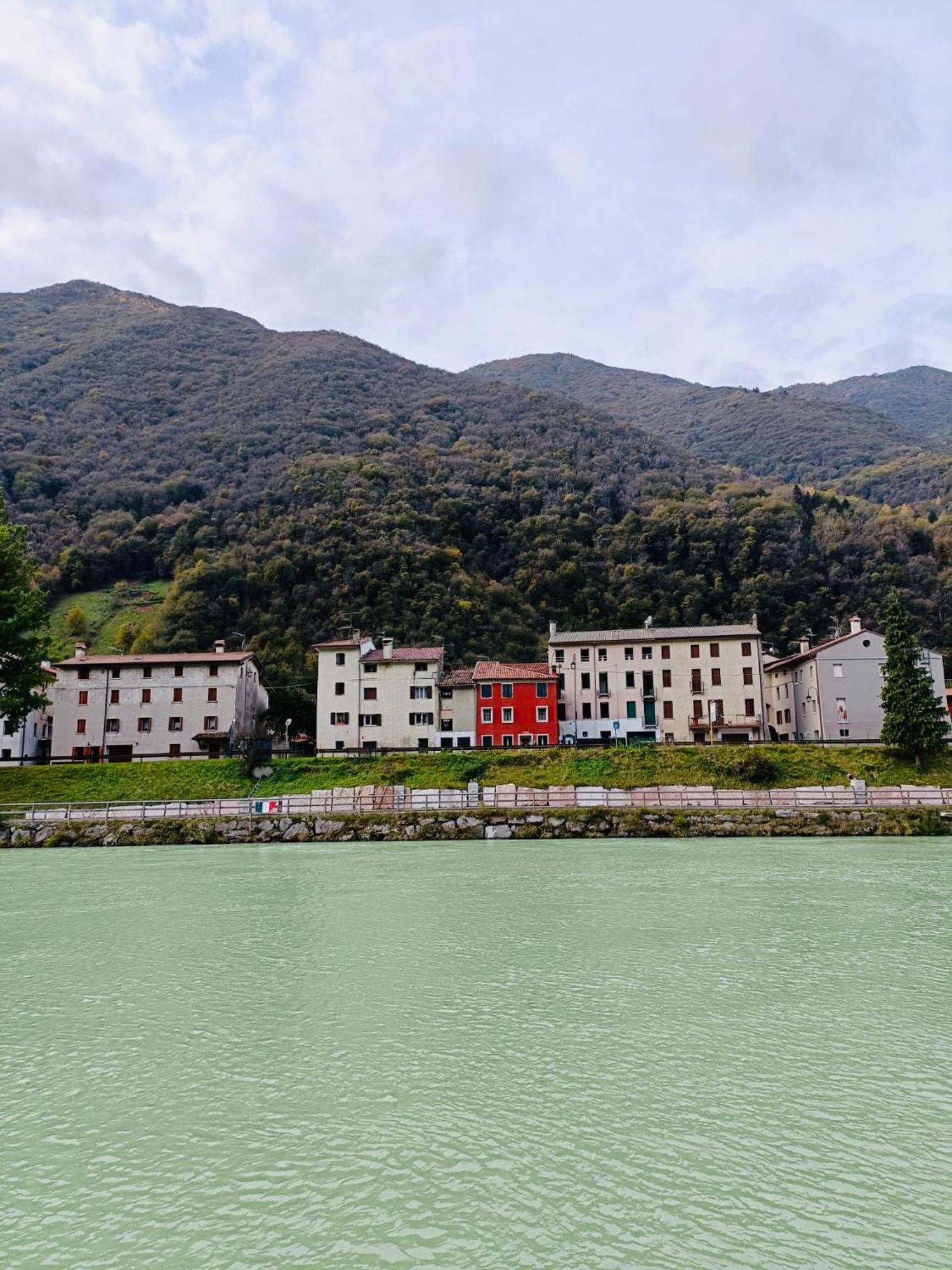Borgo Lungofiume B&B Valbrenta Eksteriør bilde